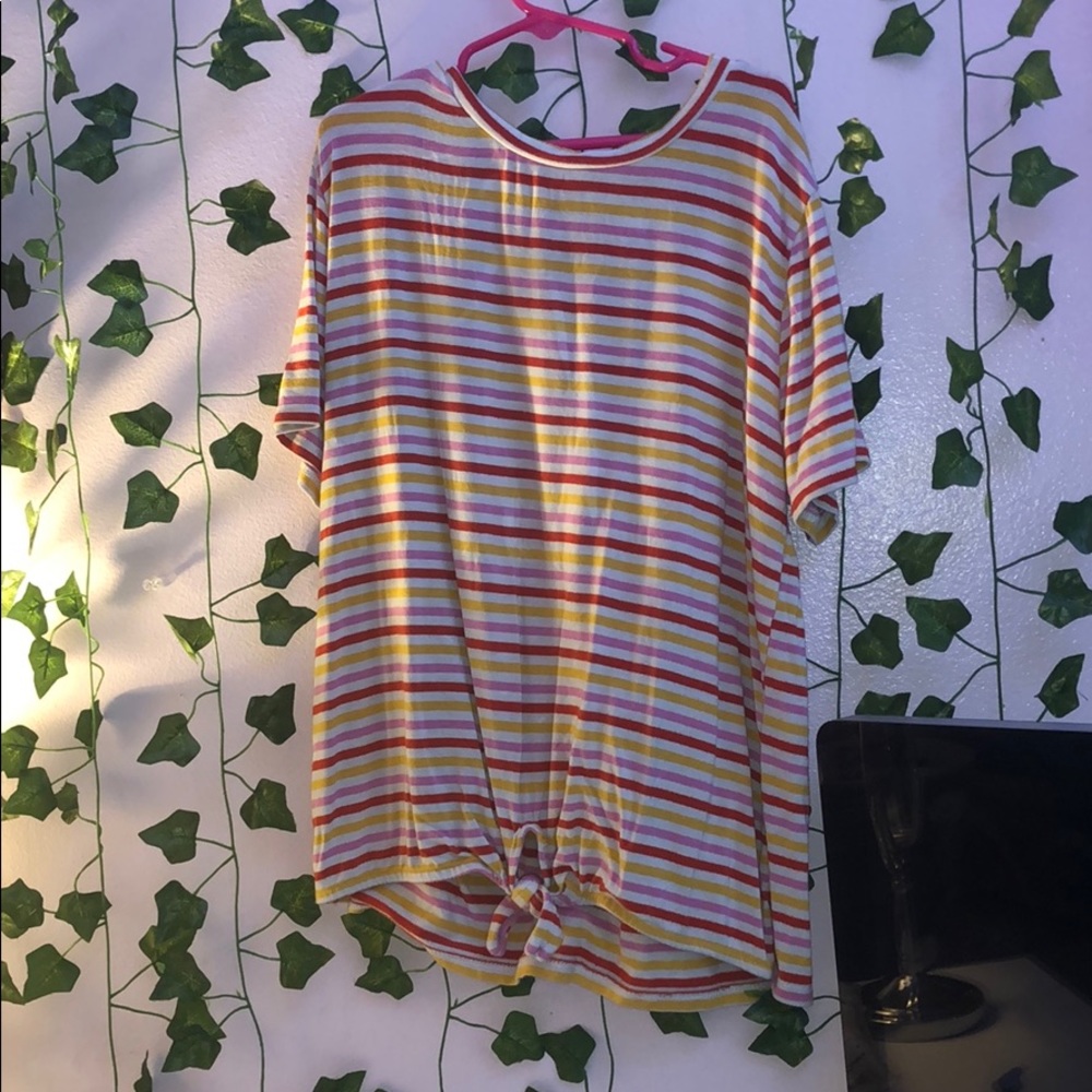 Forever 21 kids size 13-14  striped shirt